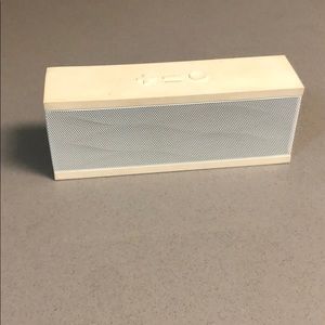 Jawbone Jambox White Wireless Speaker